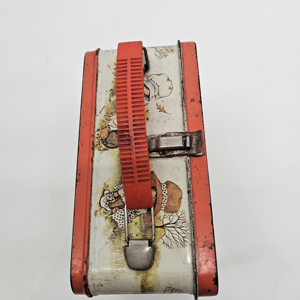 Holly Hobbie Vintage Metal Lunchbox & Thermos Set - Picture 10 of 14